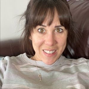 Meet your Posher, Laurel